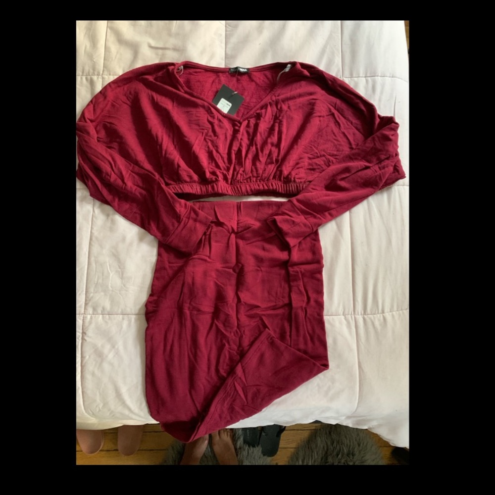 BRAND NEW WITH TAG 2 PIECE BURGUNDY SKIRT SET